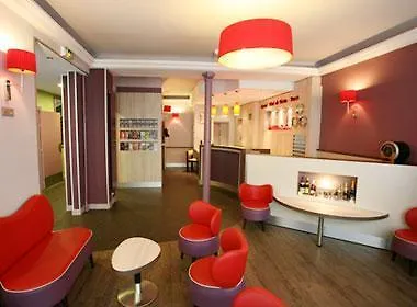 ***  Gry hotel de Turin París Francia